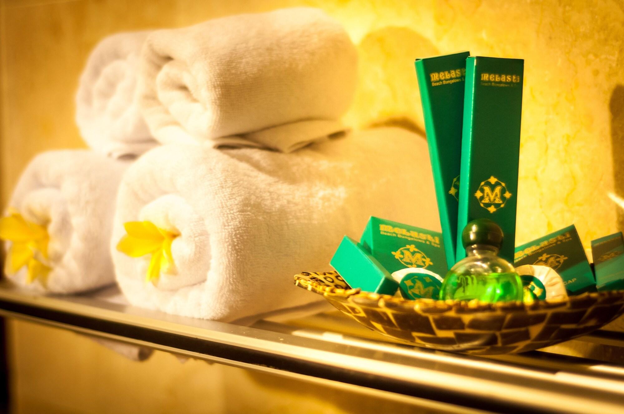 Melasti Kuta Bungalows & Spa Экстерьер фото