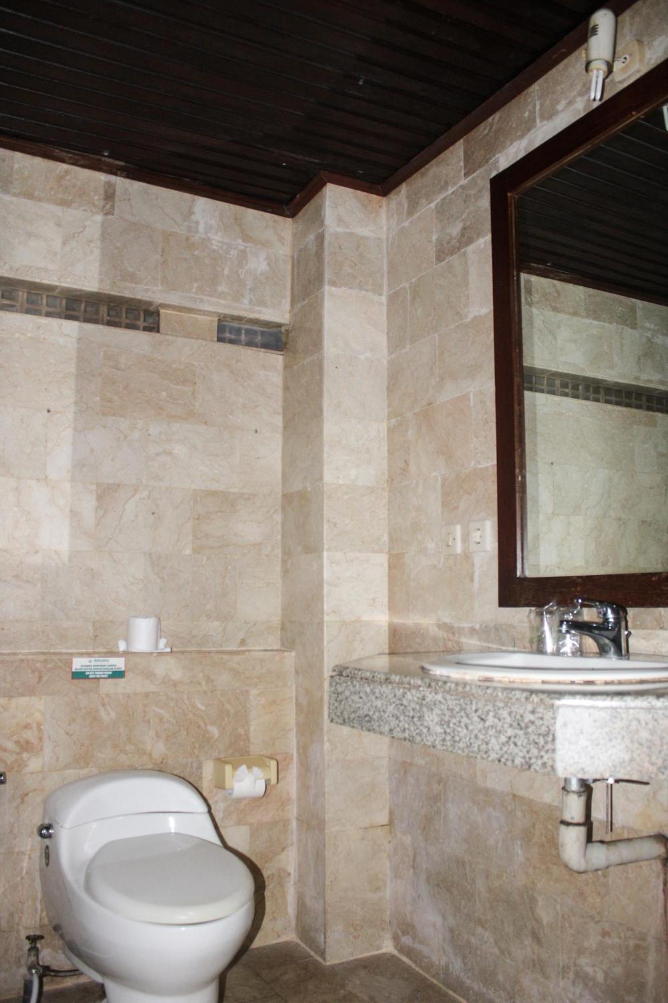 Melasti Kuta Bungalows & Spa Экстерьер фото